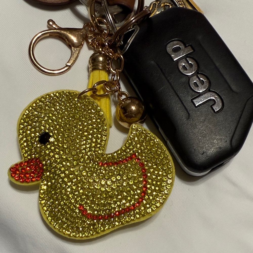 DUCK KEYCHAIN